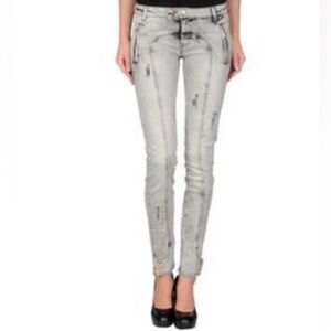 Pierre Balmain Jeans Acid Washed  Skinny Jeans size 29